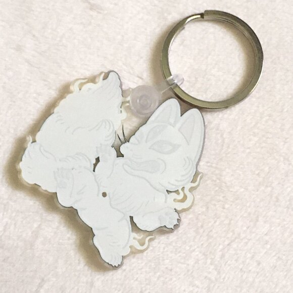 Cute Kitsune Acrylic Keychain - Picture 3 of 9